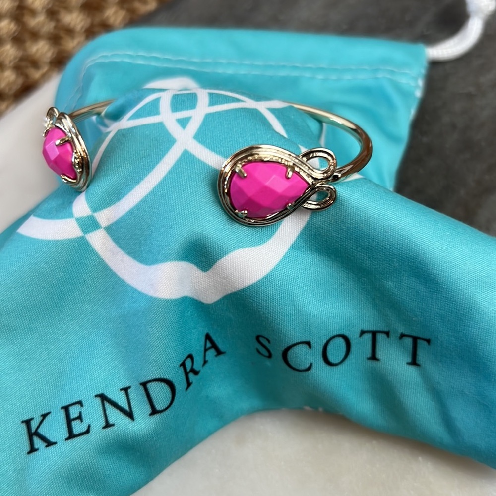Kendra Scott Andy Bracelet in Magenta